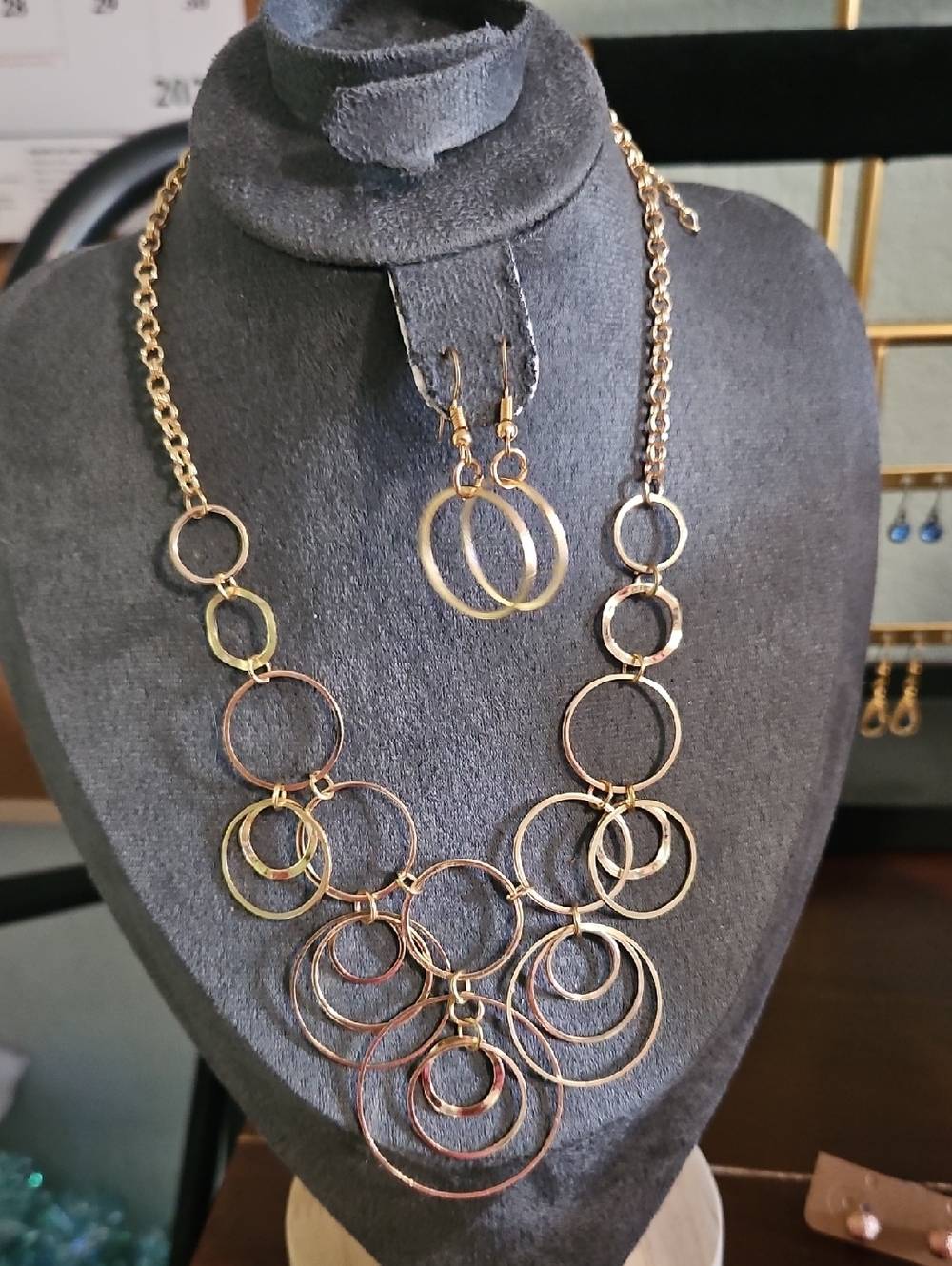 Circle Necklace and Earrings Set